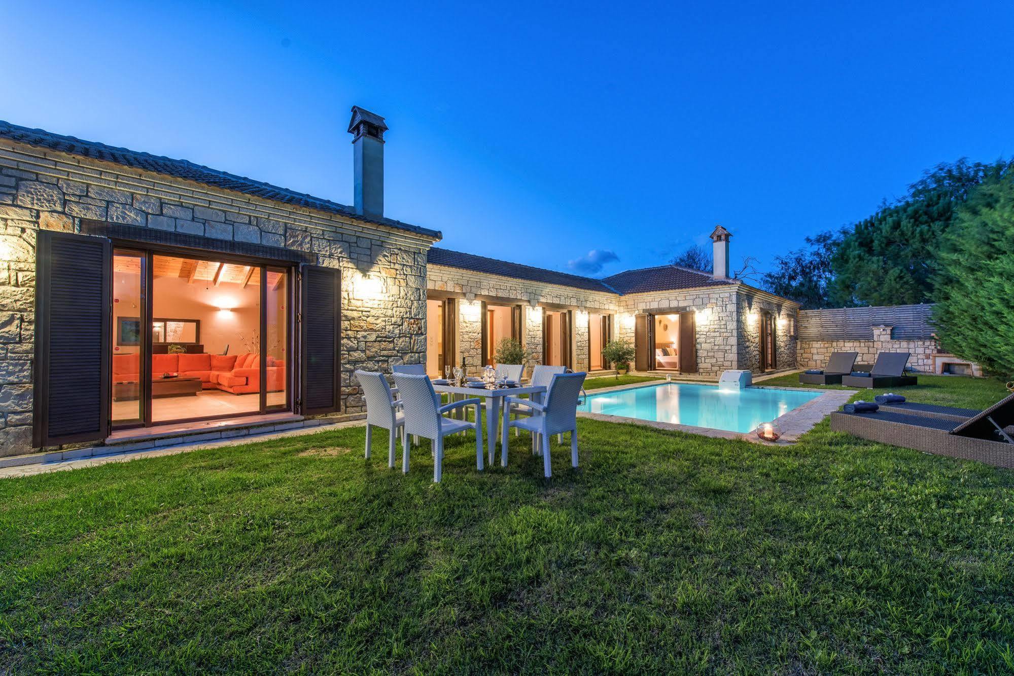 Astarte Villas - Kyveli Villa Vanato Buitenkant foto